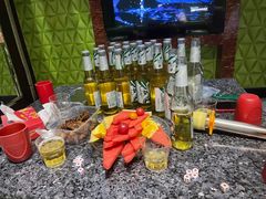 -乐翻天量贩式KTV(淞发路店)