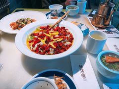 沸腾黑鱼-桂满陇天书(南京德基旗舰店)