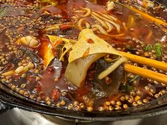 -鸿顺老铁锅美蛙鱼府(解放碑店)