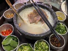 -浩海火燒雲傣家菜(芮欧百货店)