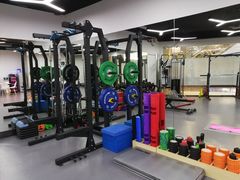 -持之以恒健身工作室(建国酒店)