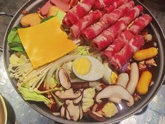 肥牛年糕火锅-Meet Sun韩式大排档(五一广场7MALL店)
