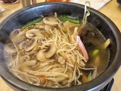 养生菌菇米线-十秒到云南过桥米线