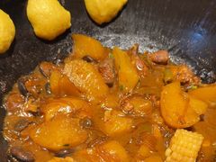 -鱼窝棚柴火铁锅炖(富山屯店)