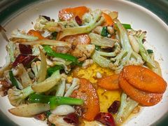 -费大厨辣椒炒肉(高铁吾悦广场店)