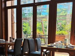 -黔蘑菇四季餐厅(观山湖店)