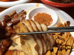 -朱大嘴肥肠血旺(福字街店)