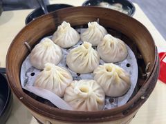 -莱莱小笼·乔艾