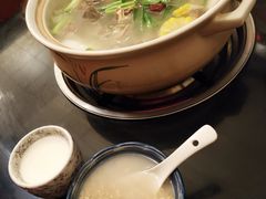 招牌炖羊肉-马一洒开锅羊肉清真餐厅(京汉店)