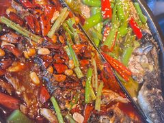 -鸣记脆皮烤鱼·海鲜烤鱼(三八广场店)