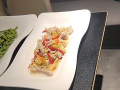 -辣尚瘾·烤鱼·新川菜(牡丹园直营店)