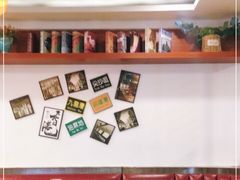 -九龙湾茶餐厅(东门店)