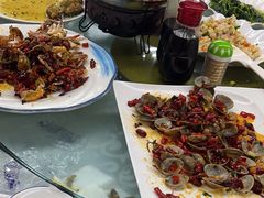-范饭椰林川湘味海鲜·椰子鸡(三亚湾椰梦长廊店)