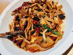 -关东小磨东北菜(上海长风大悦城店)