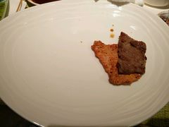 -华邑酒店·鲜艳全日自助餐厅