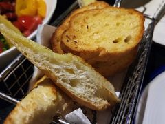 餐前面包-C&R西班牙餐厅