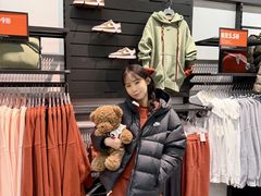-百年港湾奥特莱斯(香炉礁店)