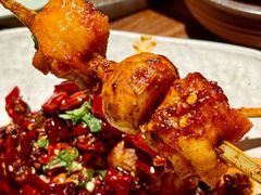 -包整·丝娃娃(一览甲秀楼风景店)