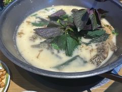 -岩泊渡桂鱼楼活鱼馆