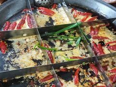 -重庆下半城老火锅(糖酒公司店)