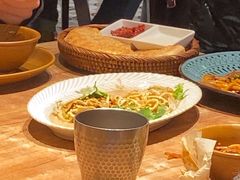 -耶里夏丽·丝路新疆菜·清真食品(徐家汇臻选店)