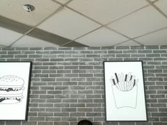 -麦当劳(东方时代广场分店)