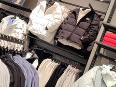 -王府井奥莱临潼小镇(临潼店)