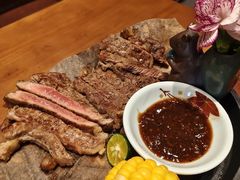 -8PINTS八品脱·日料·烧鸟·精酿小酒馆(莘庄店)