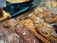 -红跑车蛋糕世界(网巾市店)