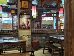大堂-渝大狮毛肚老火锅(普陀店)