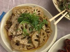 卤藕-巴厘龙虾·榜首油焖大虾(洞庭·艺术洋房店)