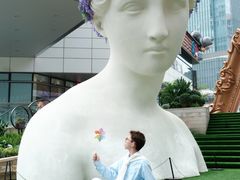 -中航城君尚购物中心