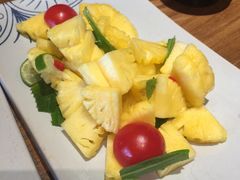 青柠檬拌鲜菠萝-云海肴·汽锅鸡·云南菜(天山百盛优客店)