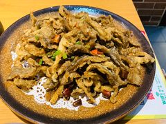 -凯撒尔新疆特色主题餐厅(青山店)