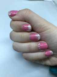 -小红楼美甲美容中心