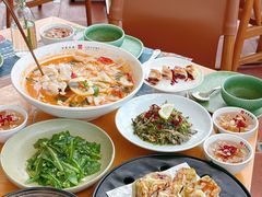 -甘思咪哚·云南艺术餐厅(天河广百店)