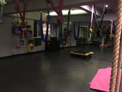 -舞佳舞空中瑜伽馆