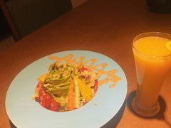 牛油果色拉-水之惠鲜鱼料理(王府大街店)