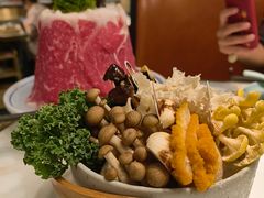 -洪氏嗨捞·猪肚鸡火锅(阳光天地店)