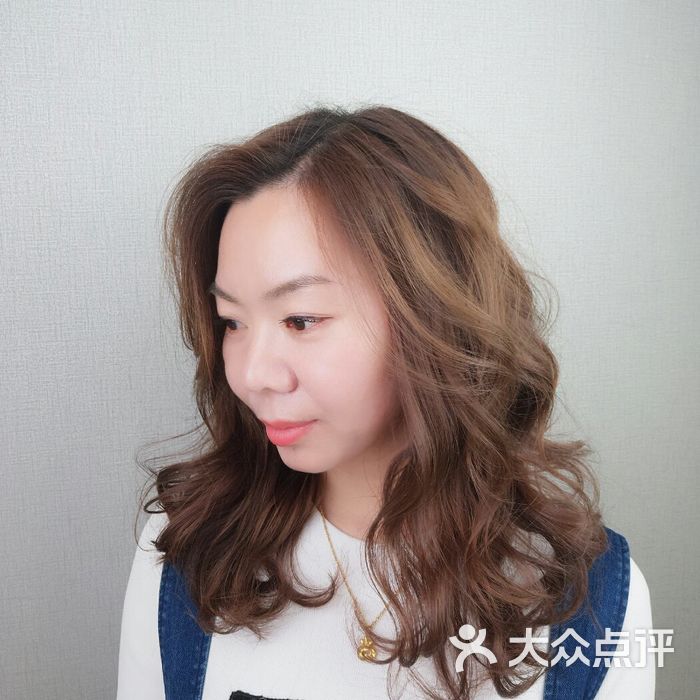 昌吉市小司发艺店