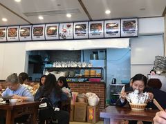 大堂-峨眉山豆腐脑(解放路店)