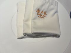 -起士林大饭店(小白楼店)