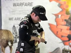 -都市枪神实弹射击俱乐部