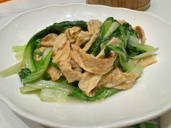 -梅利汴京烤鸭•开封豫菜地标店(东大街店)
