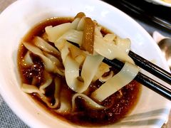 -小广寒电影艺术餐厅(小广寒经三路店)