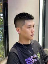 -不迫先生专业男士剪发