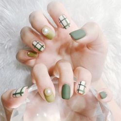 -Pink You美甲美睫纹绣定制中心