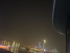 -SU lounge the lake view湖景酒廊