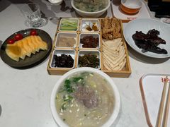 -杨氏青龙虾·羊蝎子(托乐嘉店)
