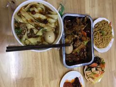 特色卤蛋大肉面-盛京人人鸡味抻面(珠江桥店)